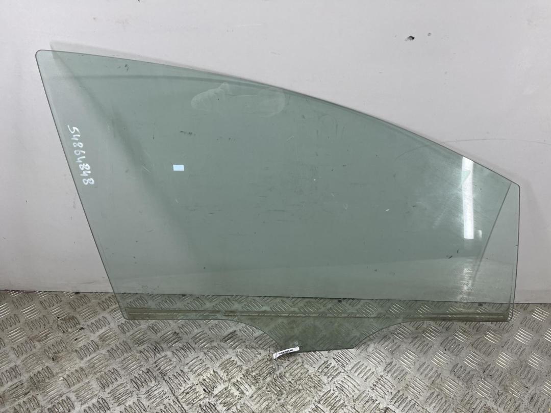 стекло двери передней правой Mazda 5 2005, 1.8 л., бензин, МКПП, чёрный, минивэн