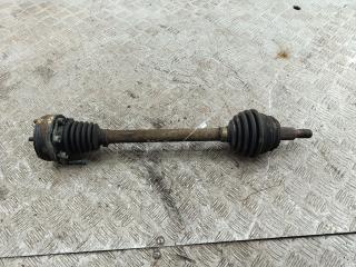 полуось передняя левая (приводной вал, ШРУС) Volkswagen Bora 1 поколение 2000, 1.6 л., бензин, МКПП, чёрный, седан