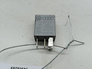 реле (прочие) Volkswagen Sharan 1 поколение [2-й рестайлинг] 2005, 2.8 л., бензин, МКПП, чёрный, минивэн, 1KO951253