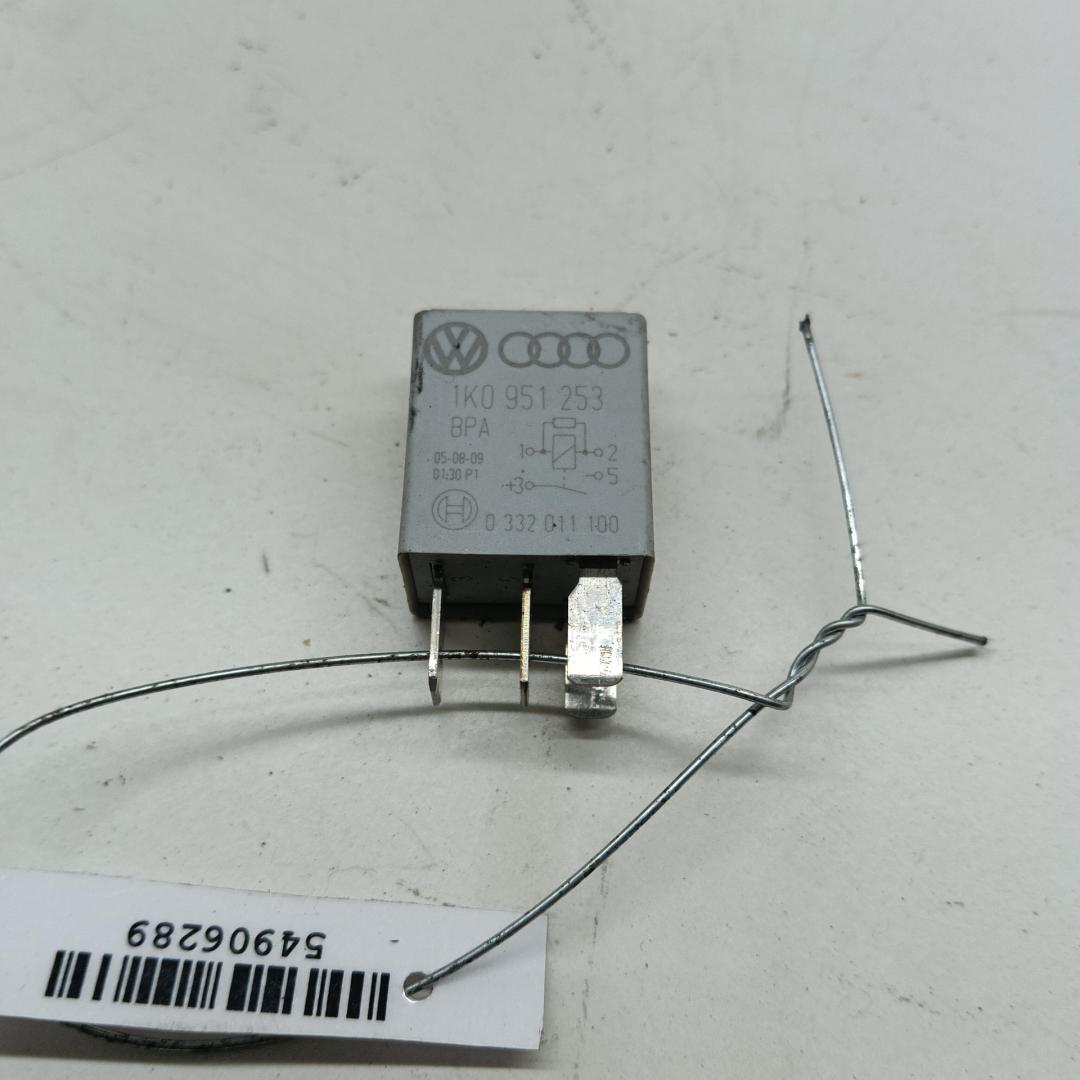реле (прочие) Volkswagen Sharan 2005, 2.8 л., бензин, МКПП, чёрный, минивэн, 1KO951253