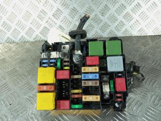 блок предохранителей Peugeot 308 T9 2016, цвет, A006C801L2