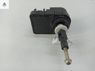 корректор фар Mercedes-Benz E-Класс W210/S210 1998, 2.4 л., бензин, АКПП, синий, седан, 00745700