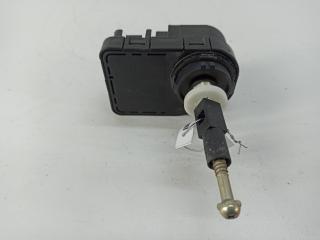 корректор фар Mercedes-Benz E W210 1998, 2.4 л., бензин, АКПП, синий, седан, 00745700