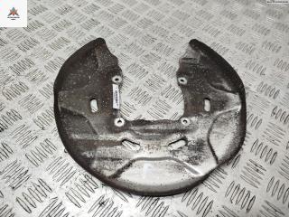 защитный кожух тормозного механизма BMW 2 Tourer F45/F46 2019, 1.5 л., гибрид, АКПП, чёрный, минивэн, 6799740