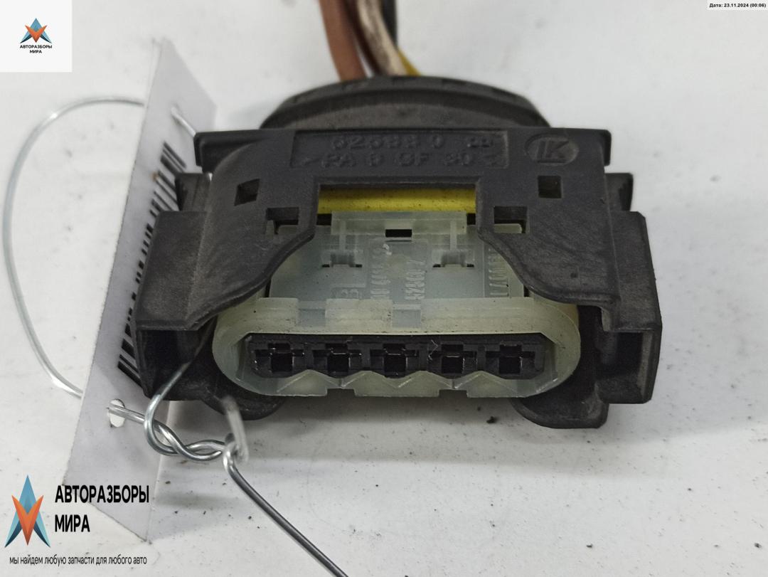 разъем (фишка) проводки Mercedes-Benz C-Класс W203/S203/CL203 2002, 2.2 л., дизель, МКПП, серый, универсал, 525880 - фото №1