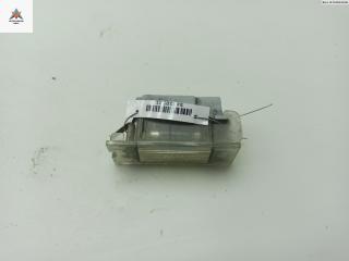 подсветка номера Renault Laguna 2 поколение 2003, 1.8 л., бензин, МКПП, серый, хетчбэк 5 дв., 7700796163