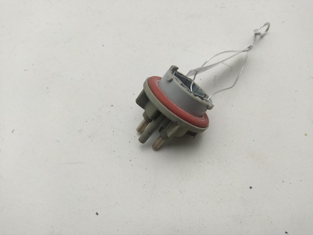 Патрон лампы фары Mercedes-Benz E W210 1997, 2.9 л., дизель, АКПП, синий, седан, 0115450128