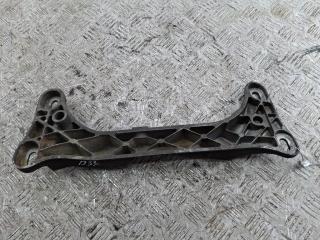 кронштейн КПП BMW 3 E46 2002, 2.0 л., бензин, МКПП, чёрный, седан, 6757103