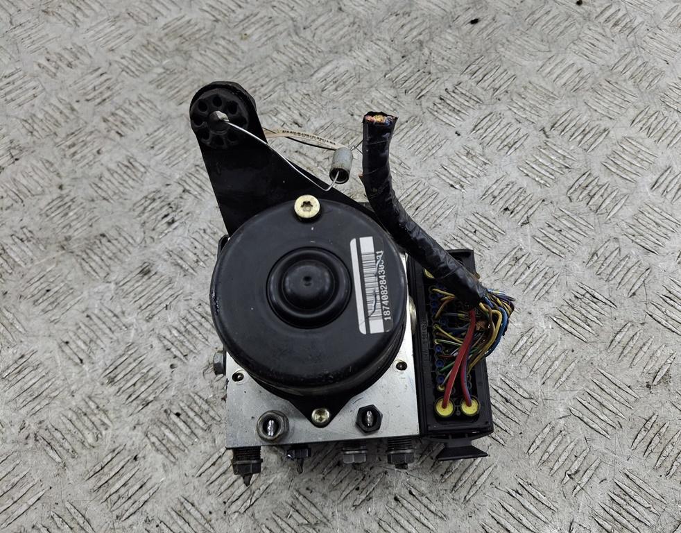 блок ABS BMW 3 E46 2003, 2.0 л., бензин, МКПП, серый, универсал, 6765454