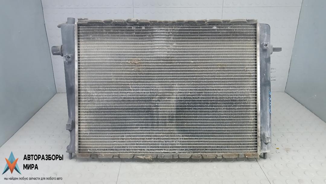 радиатор охлаждения Hyundai Tucson 1 поколение 2007, 2.0 л., дизель, МКПП, внедорожник 5 дв., 253102E550 - фото №1