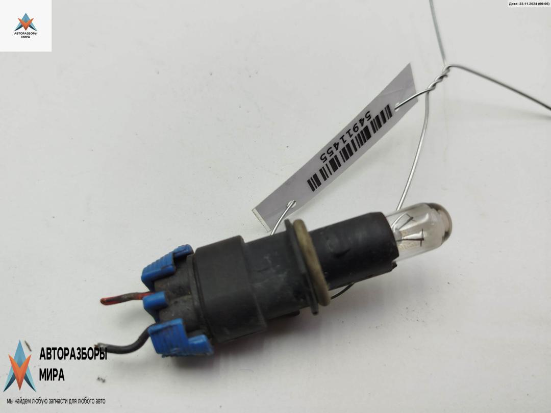 Патрон лампы фары Opel Agila 1 поколение (A) 2000, 1.2 л., бензин, МКПП, зелёный, хетчбэк 5 дв. - фото №1