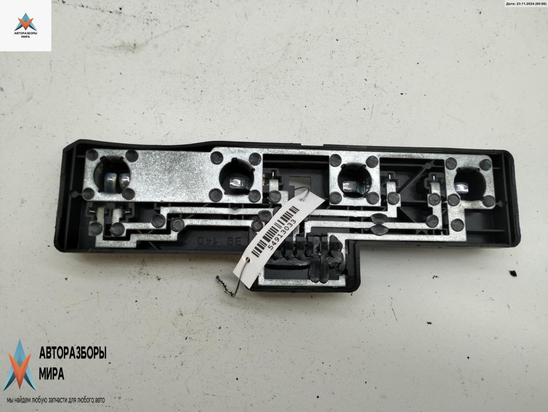 Плата фонаря заднего правого Skoda Octavia mk1 (A4 1U) 2001, 1.9 л., дизель, МКПП, чёрный, универсал, 1U9945258 - фото №1