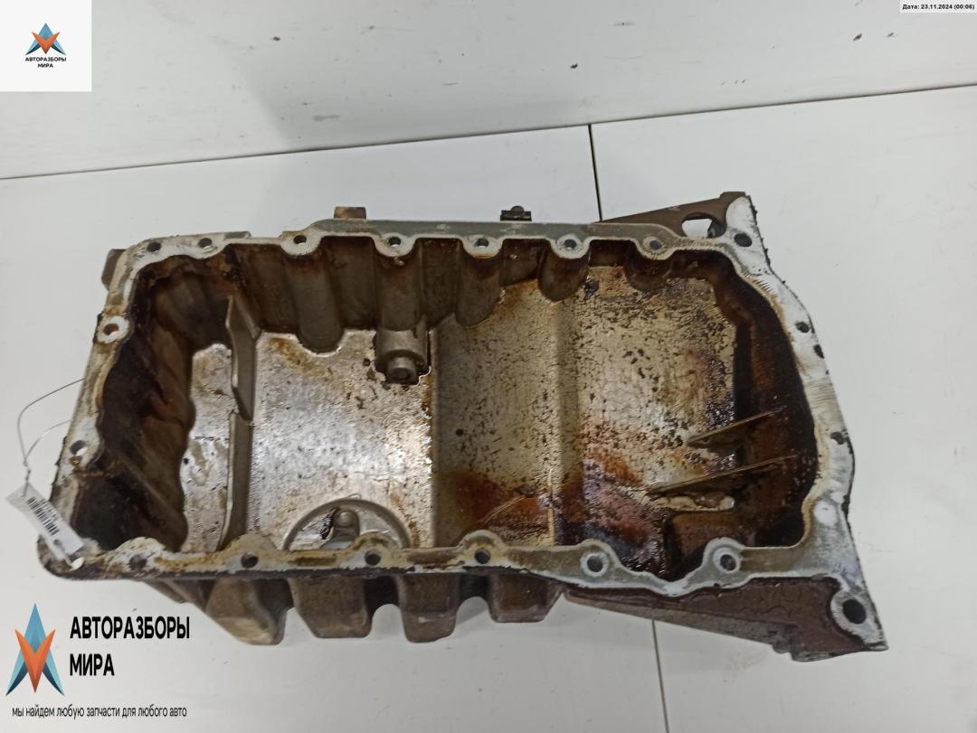 масляный поддон Audi A4 B7 2005, 2.0 л., бензин, МКПП, серый, универсал, 06B103603AH - фото №1