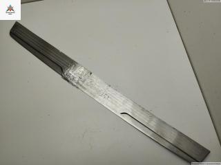 Накладка на порог внутренняя (салона) Ford Mondeo 3 поколение 2001, 1.8 л., бензин, МКПП, серый, хетчбэк 5 дв.