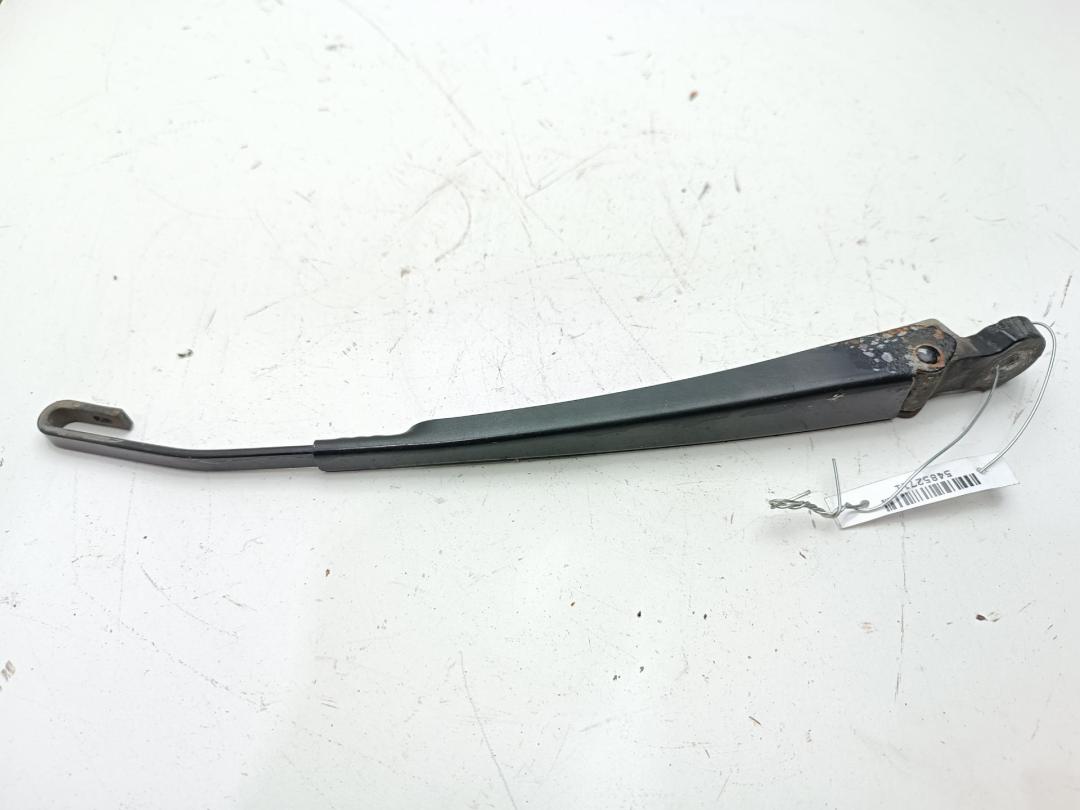Щеткодержатель (поводок стеклоочистителя) задний Mercedes-Benz C W203 2002, 2.2 л., дизель, МКПП, серый, универсал, 2038201544