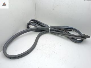 уплотнитель двери Mercedes-Benz E-Класс W210/S210 1998, 2.4 л., бензин, АКПП, синий, седан, 2107301903