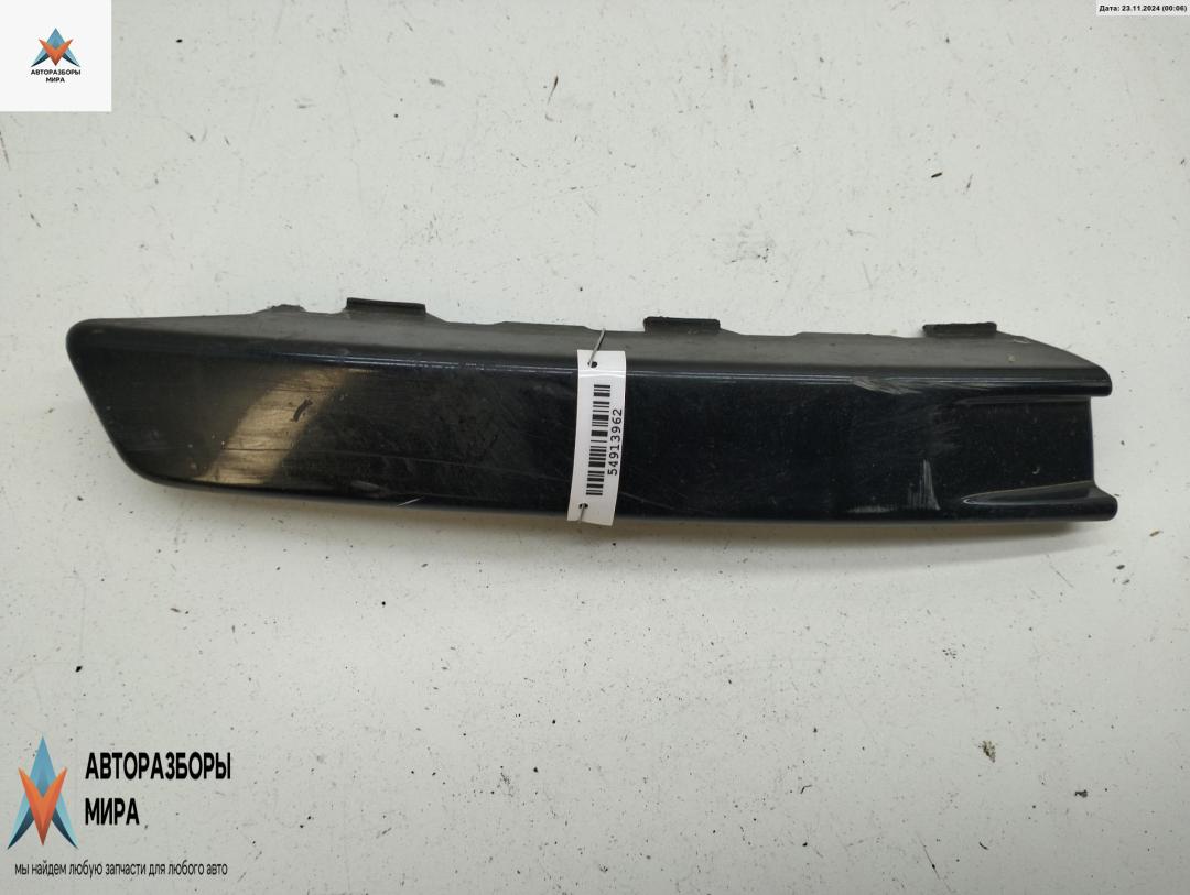 молдинг переднего бампера Volkswagen Passat B6 2007, 2.0 л., дизель, МКПП, чёрный, универсал, 3C0807646A - фото №1