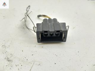 разъем (фишка) проводки Volkswagen Passat B4 1994, 2.8 л., бензин, АКПП, синий, универсал, 357972753