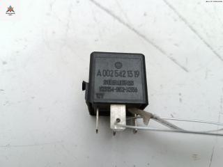 реле бензонасоса Mercedes-Benz C-Класс W202/S202 [рестайлинг] 1997, 1.8 л., бензин, МКПП, синий, седан, 0025421319