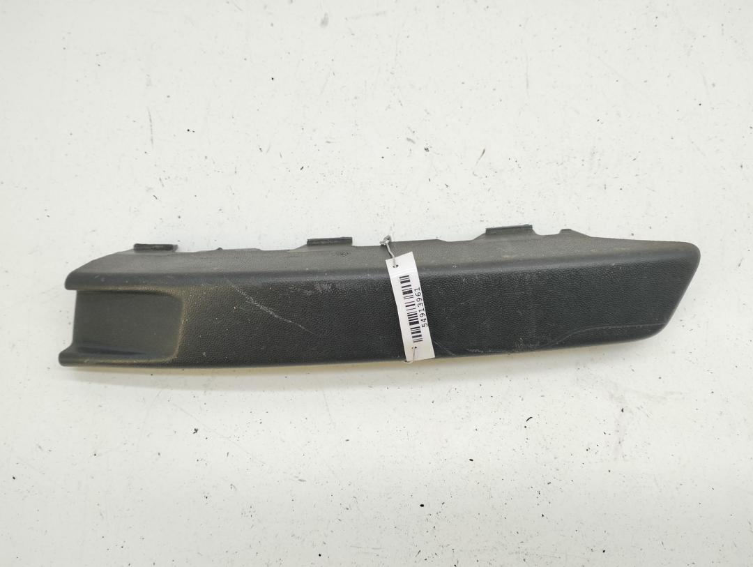 молдинг переднего бампера Volkswagen Passat B6 2005, 2.0 л., бензин, МКПП, синий, универсал, 3C0807645