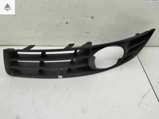 заглушка (решетка) в бампер Volkswagen Passat B6 2005, 2.0 л., бензин, МКПП, синий, универсал, 3C0853667A