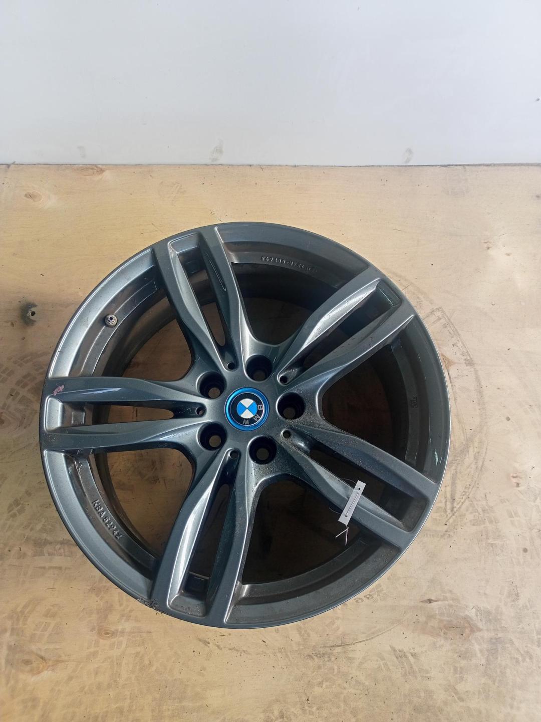 диск литой BMW 2 Tourer F45/F46 2019, 1.5 л., гибрид, АКПП, чёрный, минивэн