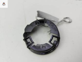 кронштейн (крепление) Opel Omega B [рестайлинг] 2001, 2.6 л., бензин, МКПП, серый, седан, 148847