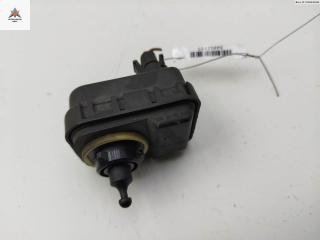 корректор фар Opel Zafira 1 поколение (A) 2000, 1.8 л., бензин, МКПП, серый, минивэн, VALEO