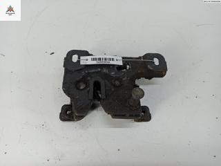 замок капота Audi A4 B5 1995, 1.8 л., бензин, МКПП, синий, седан, 8D0823509