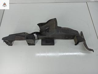 диффузор вентилятора Audi A6 4B/C5 2000, 2.5 л., дизель, АКПП, серый, универсал, 4B0121284G