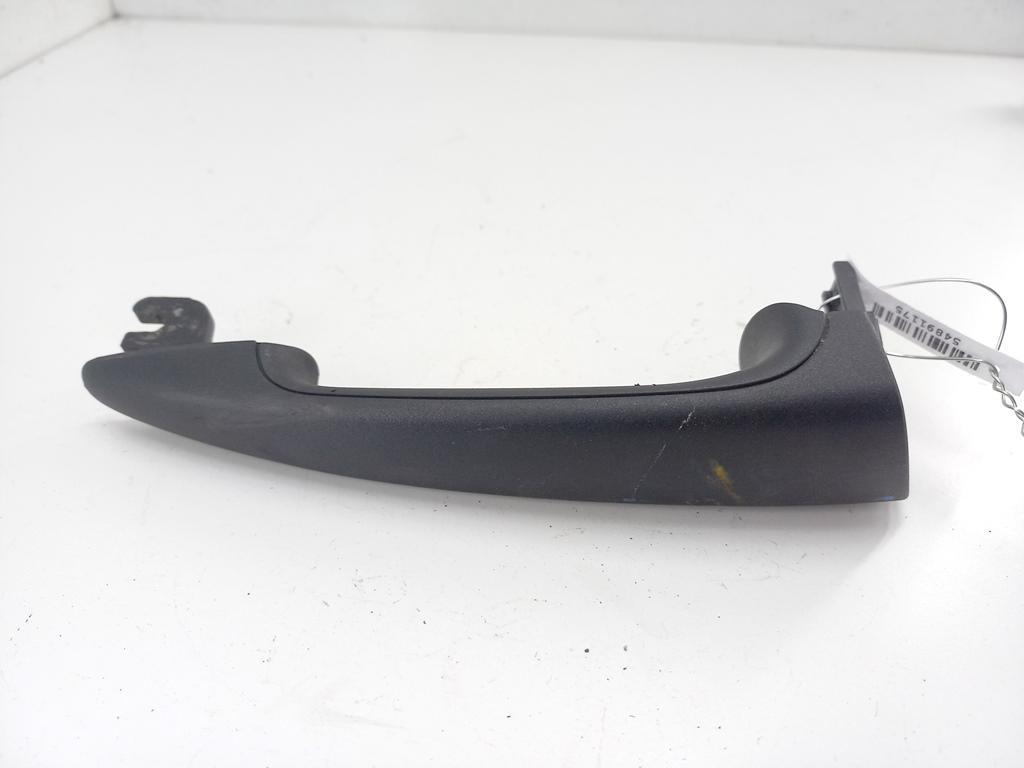 ручка наружная передняя правая BMW 3 E46 2005, 2.0 л., дизель, АКПП, чёрный, универсал, 8253456