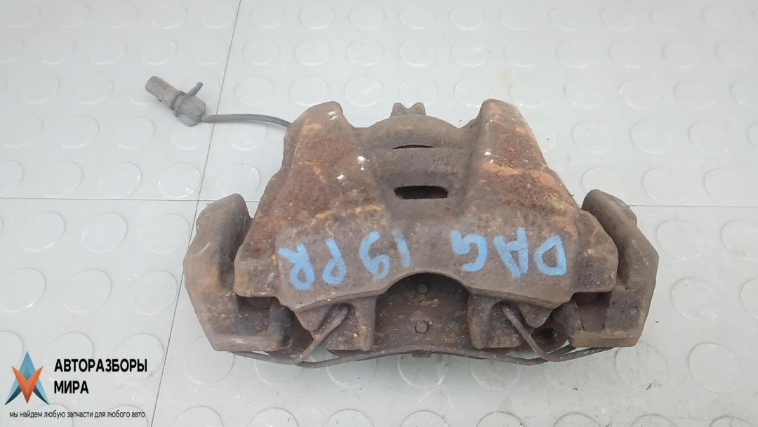 суппорт передний правый Audi A4 B8/8K 2008, 2.0 л., дизель, МКПП, седан - фото №1