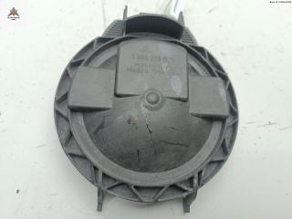 Крышка (заглушка) задняя фары Mercedes-Benz C-Класс W203/S203/CL203 2002, 2.2 л., дизель, МКПП, синий, седан, 1305219079