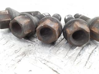 болт колесный BMW 5 серия E39 [рестайлинг] 2003, 2.2 л., бензин, МКПП, серый, универсал, 6781150