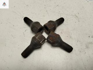 болт колесный Renault Scenic 2 поколение 2005, 2.0 л., бензин, МКПП, чёрный, минивэн, 8200030701