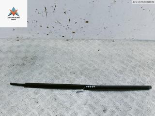 Молдинг стекла двери задней правой наружный Ford Mondeo 2 поколение 2000, 1.8 л., бензин, МКПП, синий, хетчбэк 5 дв.