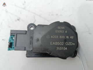 моторчик заслонки печки Mercedes-Benz E-Класс W211/S211 2004, 3.2 л., дизель, АКПП, серый, универсал, 2038201642