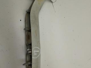 крепление ( кронштейн ) крыла Ford Focus 2 поколение 2005, универсал, 4M5117D959AF