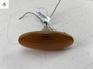 повторитель передний правый Nissan Almera Tino V10 2002, 2.2 л., дизель, МКПП, чёрный, минивэн