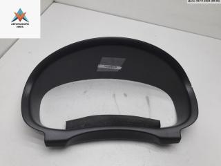 накладка на торпедо (консоль) Skoda Fabia 2 поколение (5J) 2007, 1.2 л., бензин, МКПП, красный, хетчбэк 5 дв., 5J1857053A