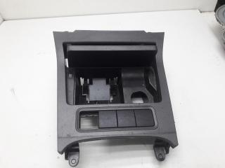 пепельница Volkswagen Golf 5 поколение 2005, 1.4 л., бензин, МКПП, серый, хетчбэк 3 дв., 1K0857961