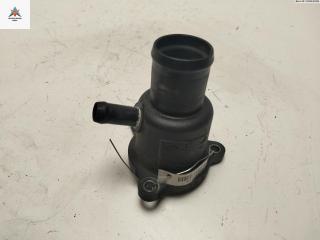 корпус термостата Renault Megane 1 поколение [рестайлинг] 2000, 1.4 л., бензин, МКПП, зелёный, хетчбэк 5 дв., 7700103300