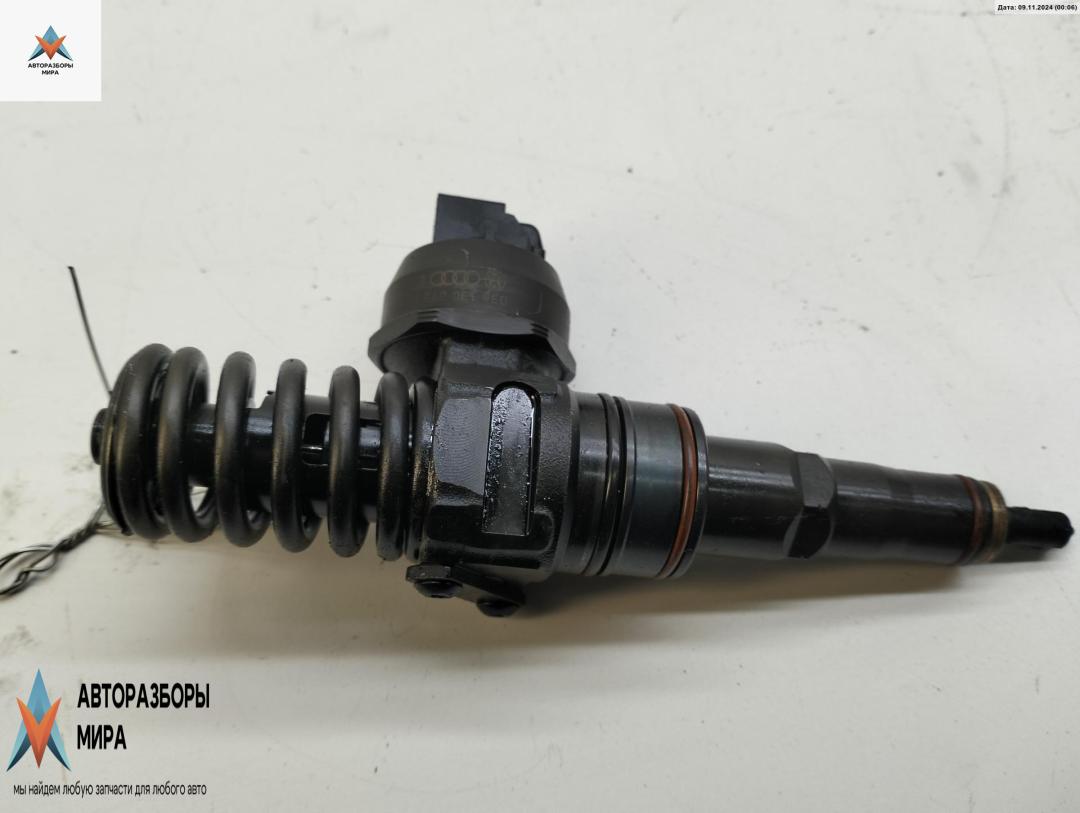 форсунка Volkswagen Golf 4 поколение 2001, 1.9 л., дизель, МКПП, серый, хетчбэк 5 дв., 130073AM - фото №1