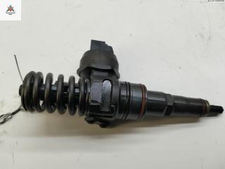 форсунка Volkswagen Golf 4 поколение 2001, 1.9 л., дизель, МКПП, серый, хетчбэк 5 дв., 130073AM