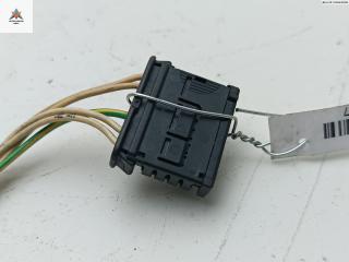 разъем (фишка) проводки Peugeot 206 1 поколение [рестайлинг] 2004, 1.6 л., дизель, МКПП, серый, хетчбэк 3 дв., ARD