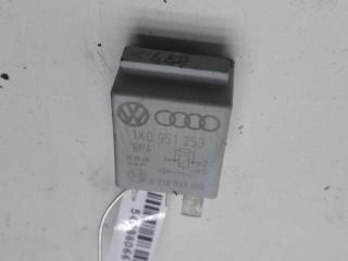 реле (прочие) Volkswagen Golf 5 поколение 2005, 1.4 л., бензин, МКПП, серый, хетчбэк 3 дв., 1K0951253