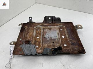 полка аккумулятора Suzuki Liana 1 поколение 2002, 1.6 л., бензин, МКПП, серый, хетчбэк 5 дв.