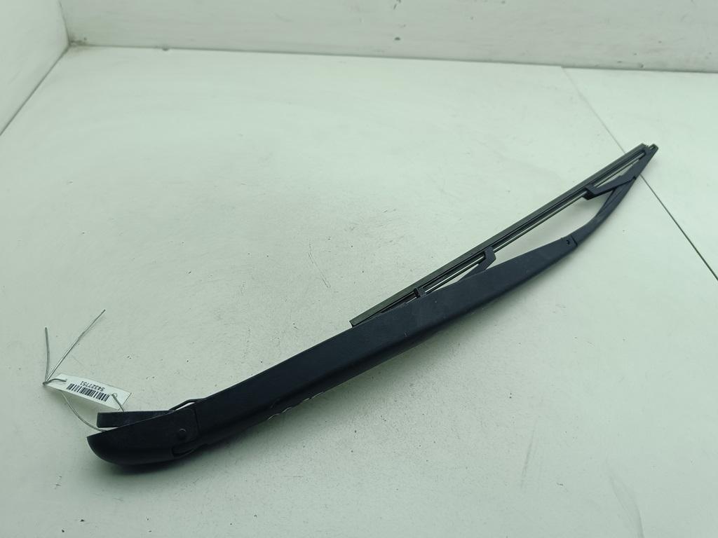 Щеткодержатель (поводок стеклоочистителя) задний Fiat Croma 2 поколение 2006, 1.9 л., дизель, АКПП, серый, хетчбэк 5 дв. - фото №1