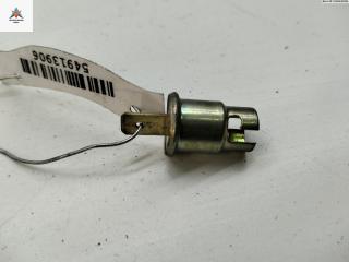 Патрон лампы фары Volkswagen Passat B4 1995, 1.8 л., бензин, МКПП, синий, седан