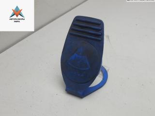 крышка бачка омывателя Skoda Fabia 2 поколение (5J) 2007, 1.2 л., бензин, МКПП, красный, хетчбэк 5 дв., 8D0955455